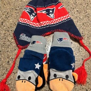 Patriots Kids Winter Hat and Mittens Set - Red and Blue